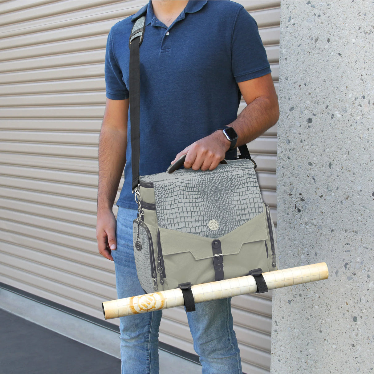 Enhance Collectors Edition - Adventurer's Travel Bag - Silver