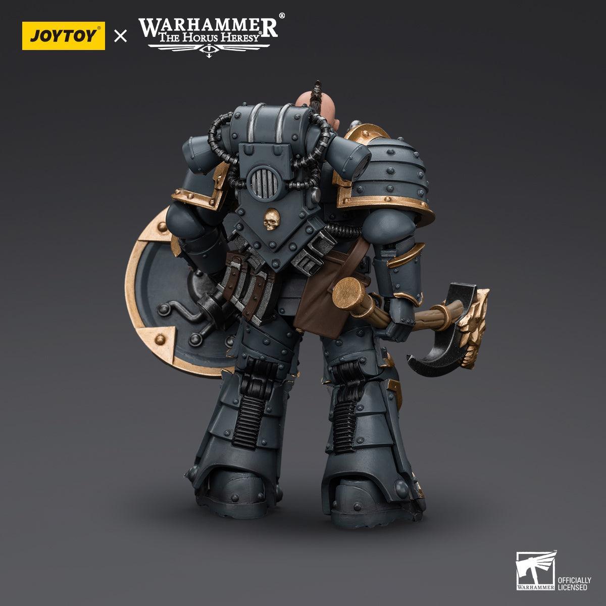 Warhammer Collectibles: 1/18 Scale Space Wolves Grey Slayer Pack Huscarl - Pre-Order - Gap Games