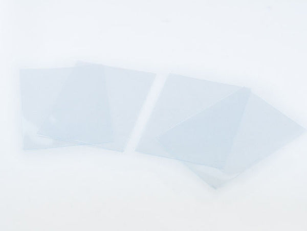 Ultimate Guard: Japanese Size Sleeves – Classic Soft – Transparent