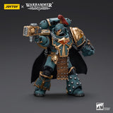 Warhammer Collectibles: 1/18 Scale Sons Of Horus Legion Praetor With Power Fist