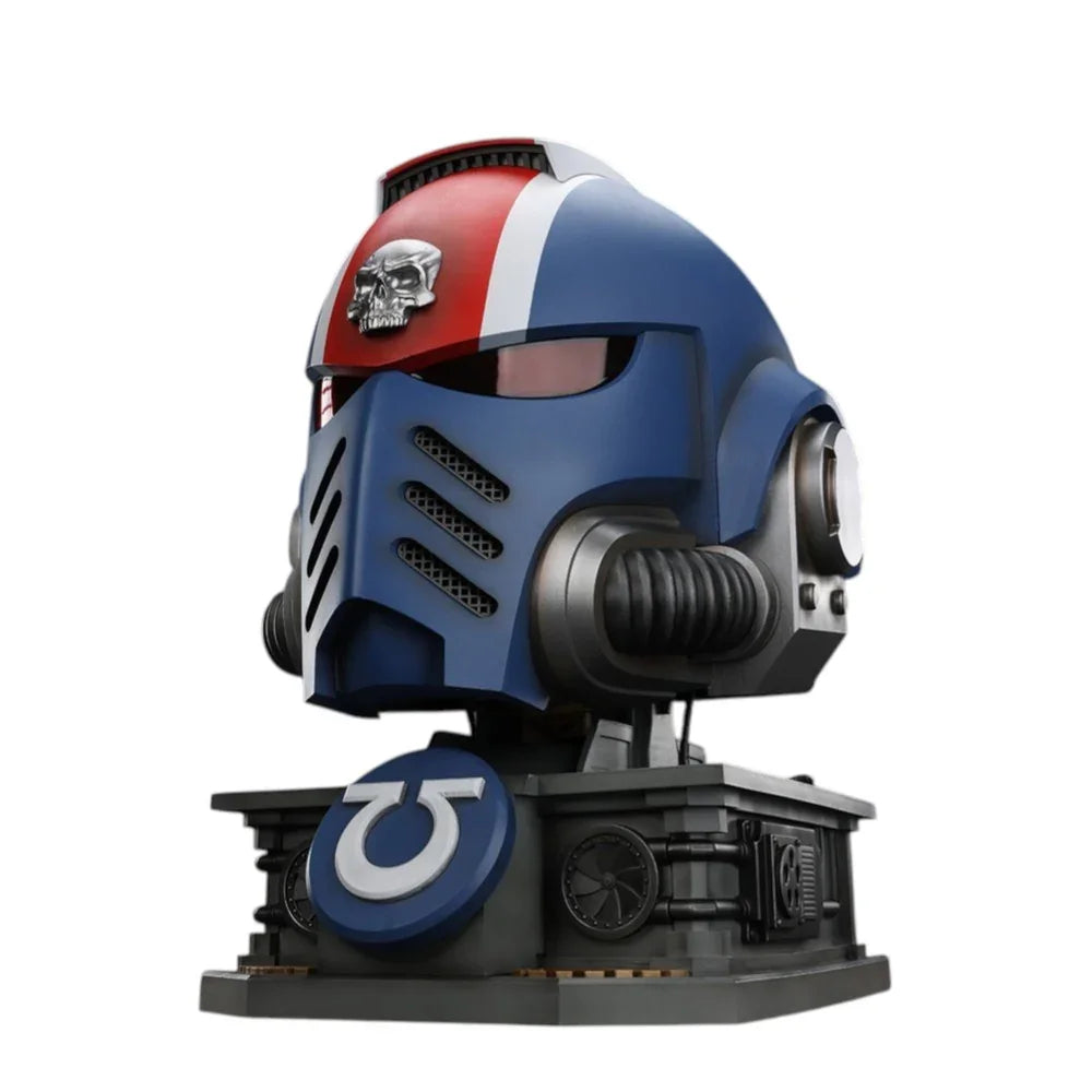 U2 Warhammer Collectibles: 1/1 Scale Ultramarines Lieutenant Titus' MKX Helmet & Display Stand