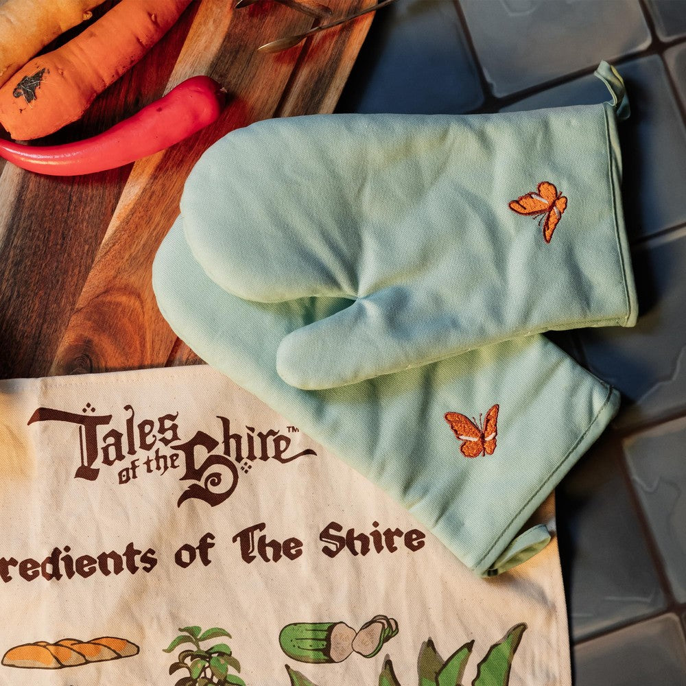 WETA - Tales of the Shire (2025) - Oven Mitt Set - Butterfly of The Shire