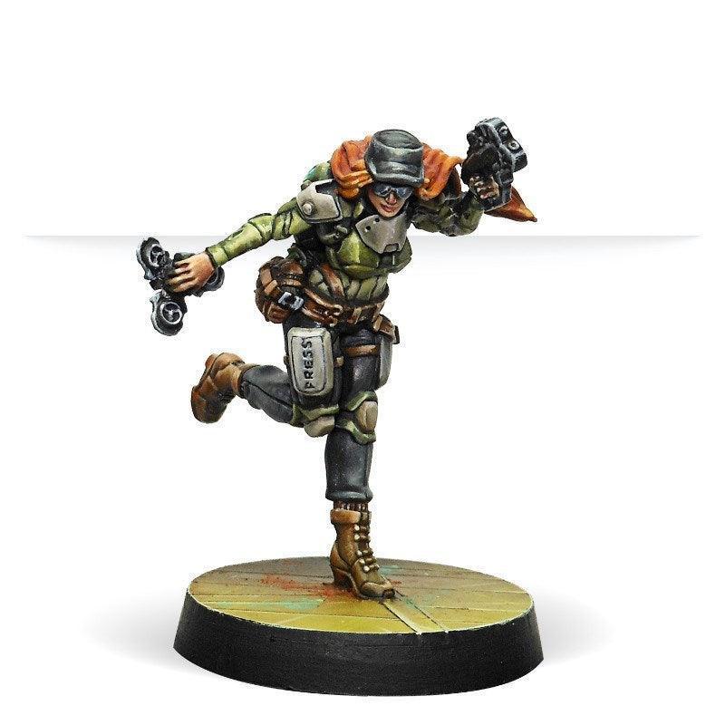 Infinity - Warcors, War Correspondents (Stun Pistol) NA2 - Gap Games