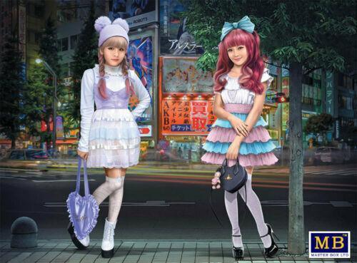 Master Box 1/35 Kawaii fashion leaders. Minami and Mai Plastic Model Kit - Gap Games