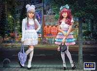 Master Box 1/35 Kawaii fashion leaders. Minami and Mai Plastic Model Kit - Gap Games