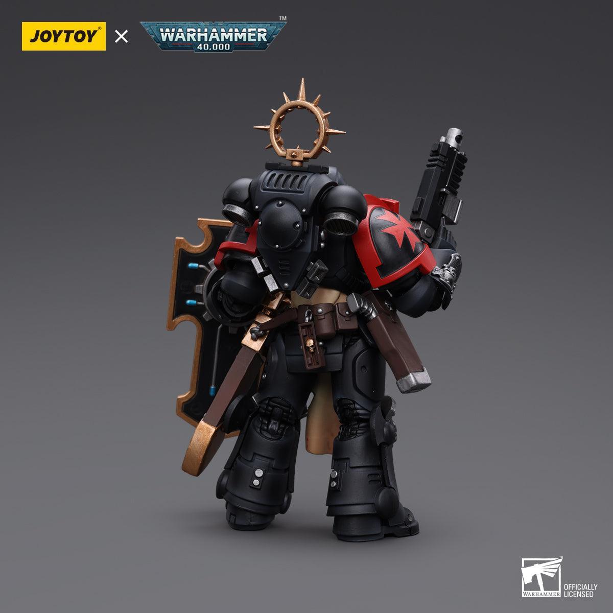 Warhammer Collectibles: 1/18 Scale Primaris Space Marines Black Templars Bladeguard Veteran - Pre-Order - Gap Games
