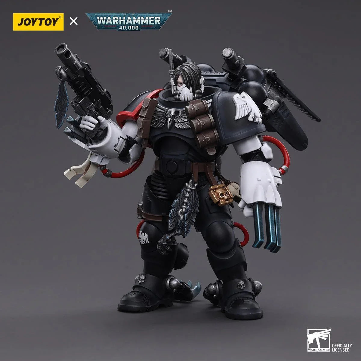 Warhammer Collectibles: 1/18 Scale Raven Guard Chapter Master Kayvaan Shrike - Pre - Order - Gap Games