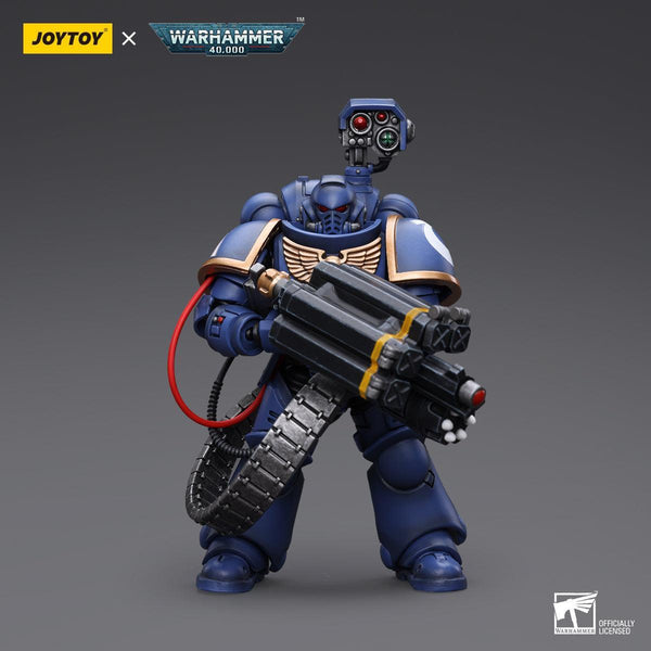SALE Warhammer Collectibles: 1/18 Scale Ultramarines Desolation Marine with Castellan Launcher Superfrag - Gap Games
