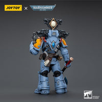 Warhammer Collectibles: 1/18 Scale Space Marines Space Wolves Claw Pack Brother Olaf - Pre-Order - Gap Games