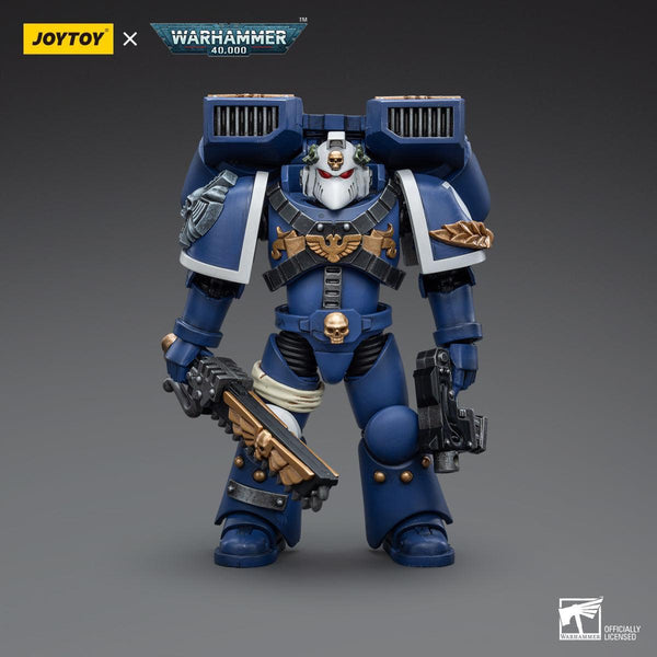 Warhammer Collectibles: 1/18 Scale Ultramarines Vanguard Veteran with Chainsword and Bolt Pistol - Pre-Order - Gap Games