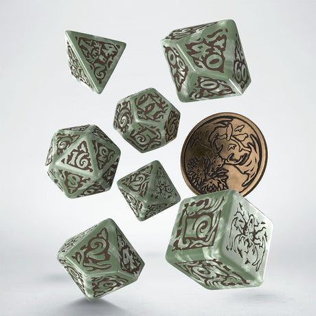 Q Workshop - The Witcher Dice Set Leshen - Totem Builder Dice Set 7 With Coin